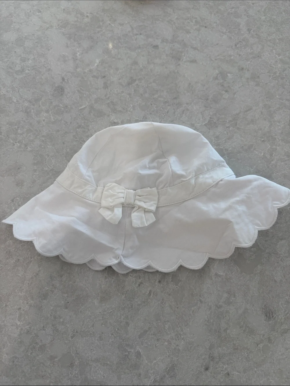 Janie and Jack White Scalloped Brim Sun Hat with Bow